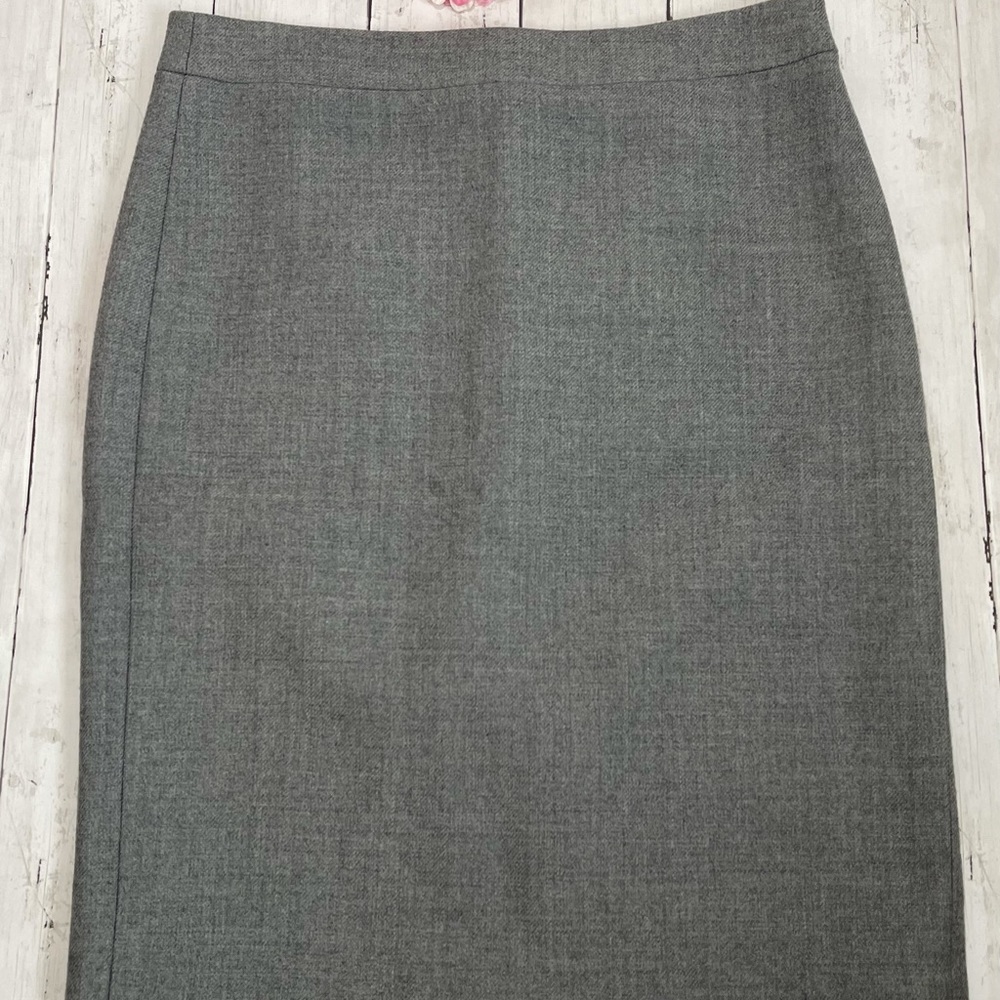 Like new J Crew No. 2 wool Pencil Skirt